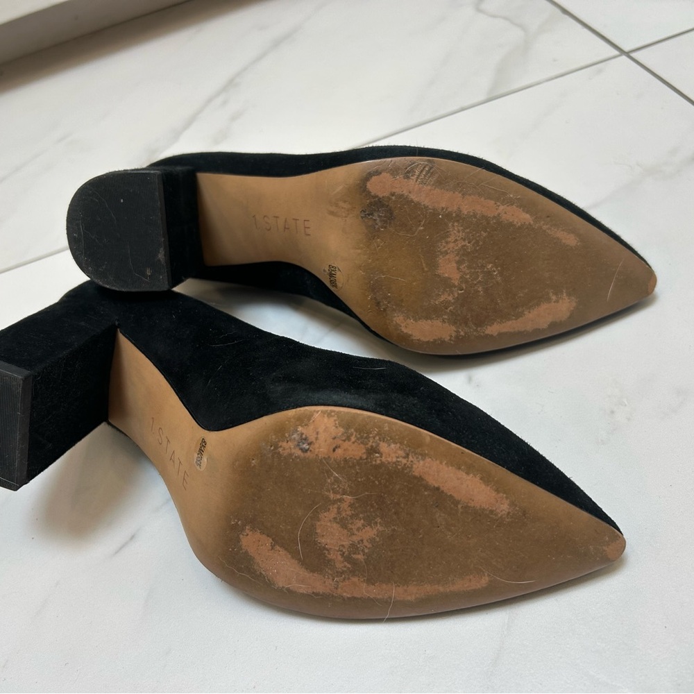 1. State Black Suede Pointed Toe Pumps - Picture 4 of 4